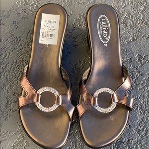 💼 Callisto of California Wedges